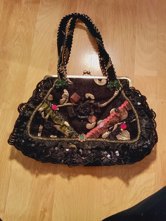 three flower Handbags - Vintage Chiflower  Lace Tapestry Ribbon Metal Frame Bag Boho Cottagecore  Purse